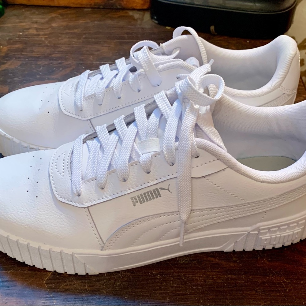 New White Puma Carina Sneakers